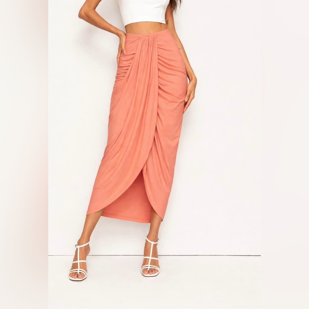 Long drape skirt/ size Medium